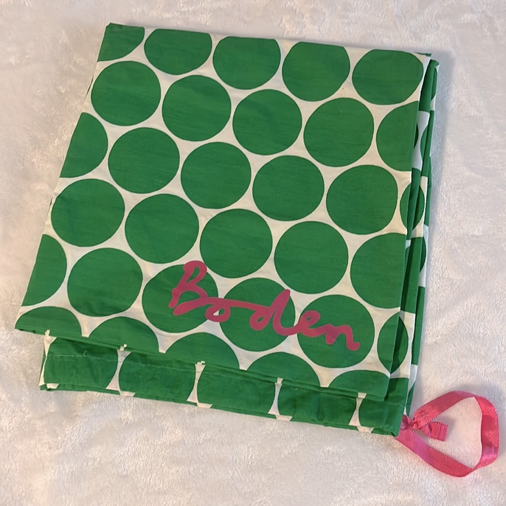 Boden large drawstring garment/purse bag.